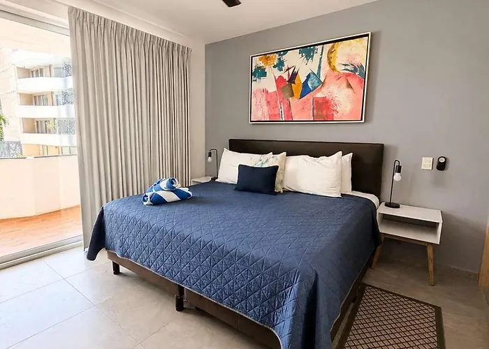 Quiet Pool-view 1br Near 5th Avenue Playa del Carmen