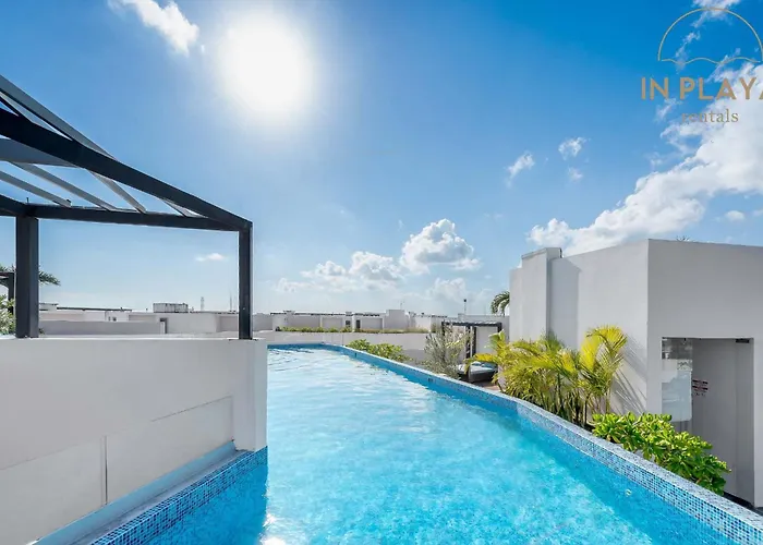 Quiet Pool-view 1br Near 5th Avenue *